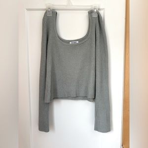 Old navy women’s scoop neck sweater moss green size M